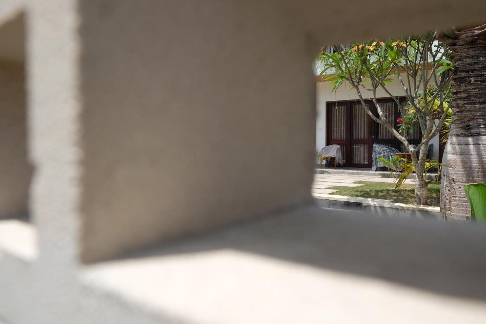 Dipenida Bali Hotel Batununggul Екстериор снимка