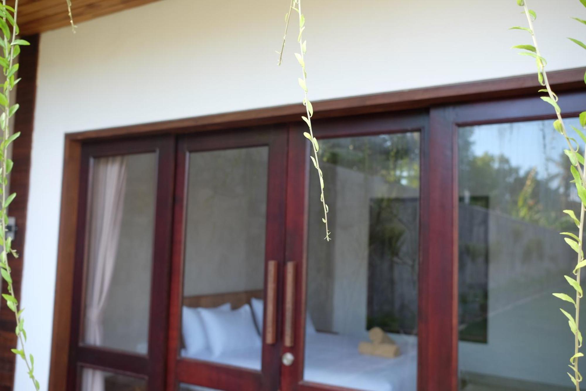 Dipenida Bali Hotel Batununggul Екстериор снимка
